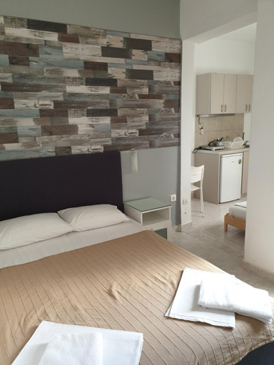Others 2, Sunset_apartments only 15 meters from the sea, Central Macedonia