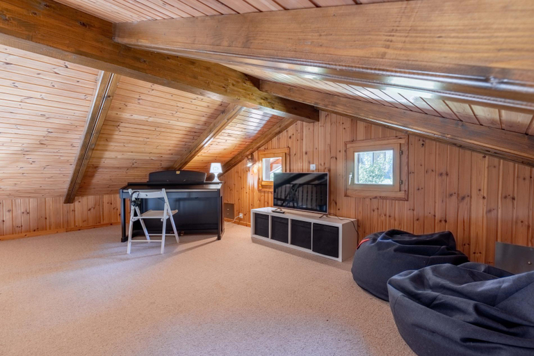 Others 5, Chalet Les Crus, Martigny