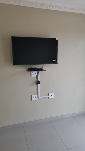 Others 4, Airport Airbnb family units, Uthungulu