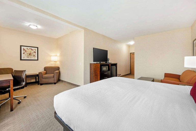 Bedroom 3, Best Western Plus Howe Inn, LaGrange