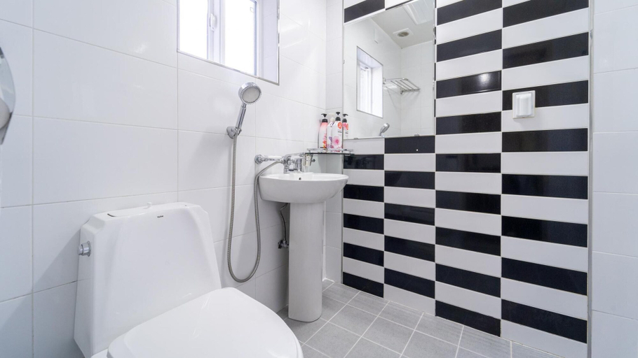 Bathroom 3, Samcheok Deulre Pension, Samcheok