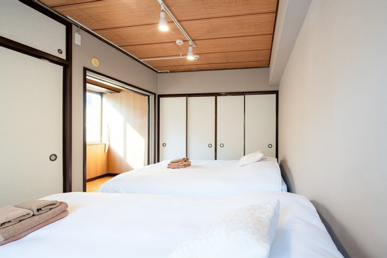 Bedroom 15