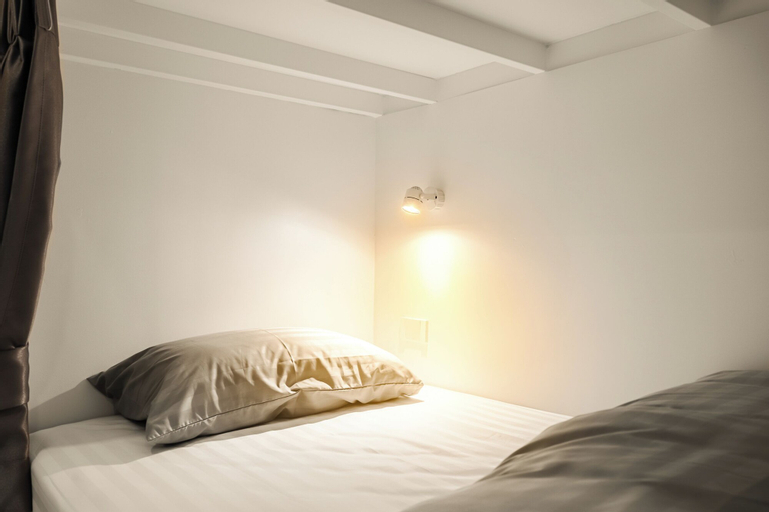 Bedroom 8
