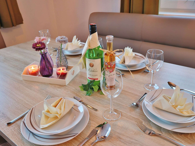 Food & Drinks, Appartement Edith, Zell am See