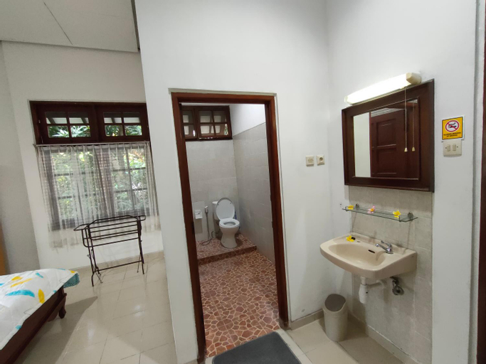 Bathroom 5