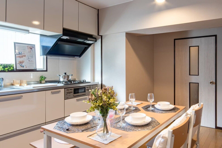 Dining Room 7