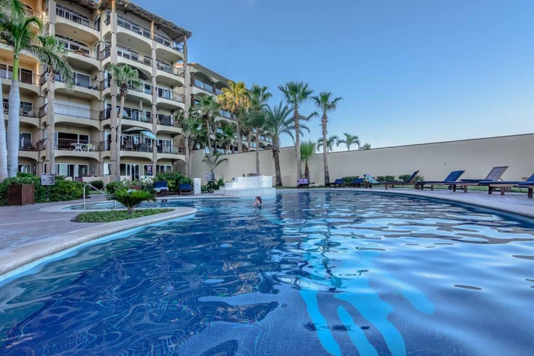 Sport & Beauty 2, Sub- Penthouse Las Olas Surfers Paradise, La Paz