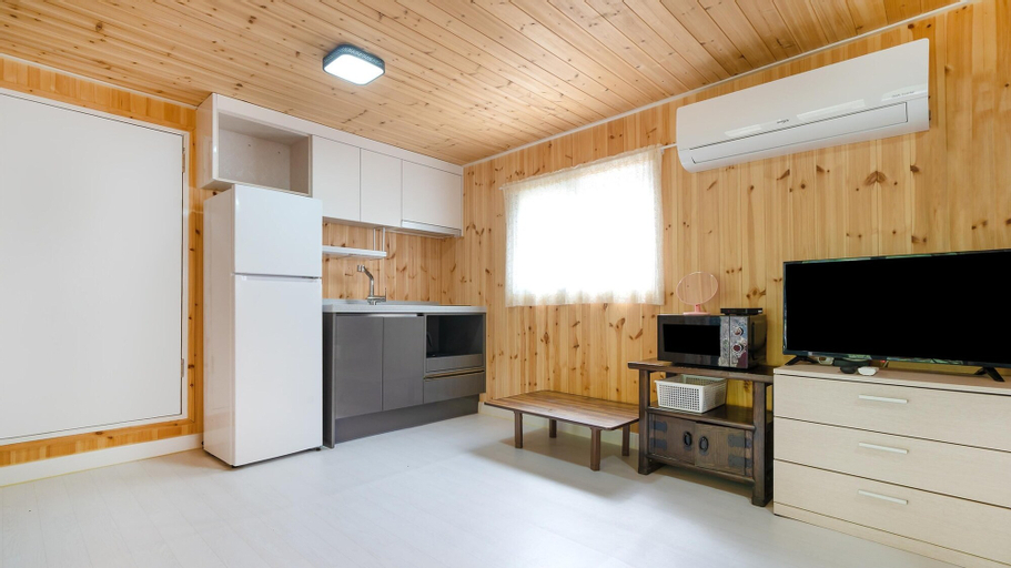 Dining Room 1