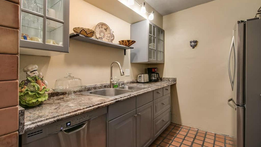 Others 5, New Charming 1-Bdrm Condo in Old Town Scottsdale, Maricopa