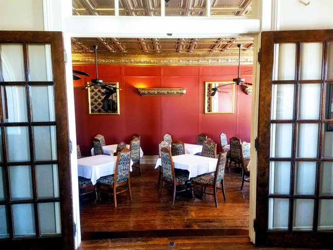 Food & Drinks 5, Iron Horse Hotel, Cooper