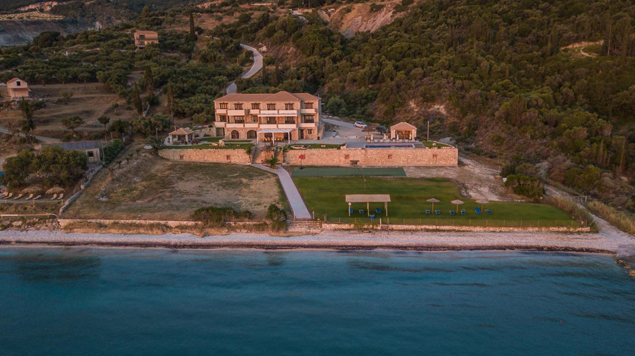 Others 3, Villa la Perla, Ionian Islands