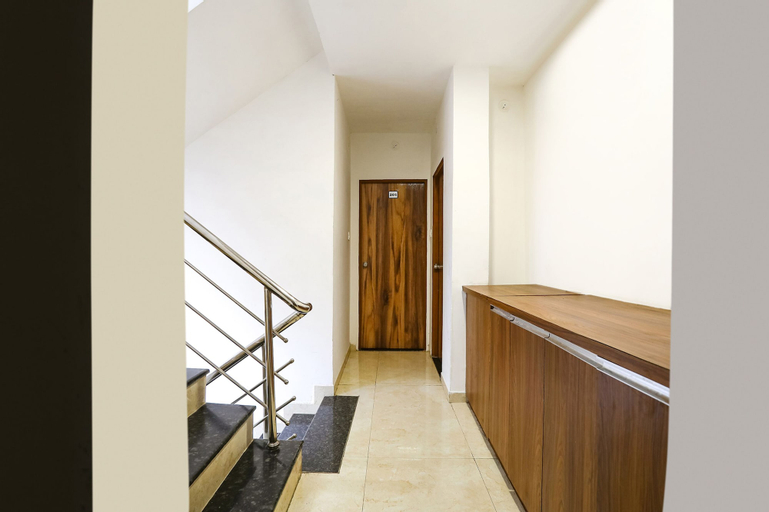 Public Area 3, FabHotel Runway Inn, Nagpur