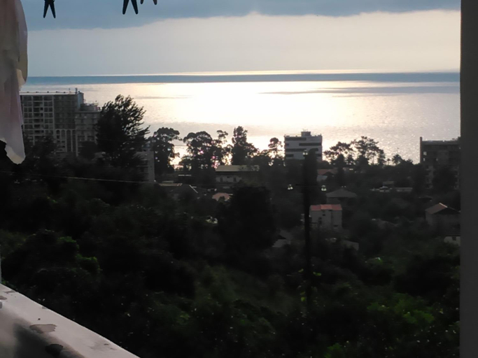 Others 3, Guest house maka, Batumi