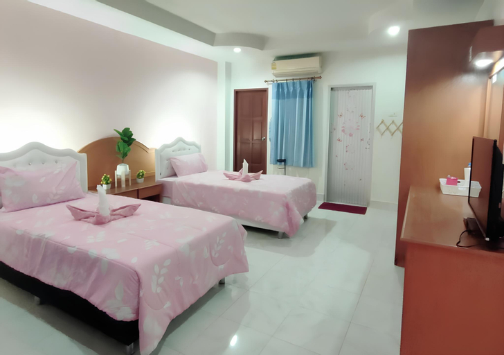 Bedroom 9