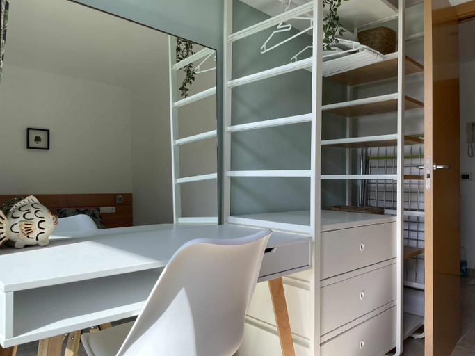 Bedroom 3, Solarium con terraza a 5 minutos de la playa, Girona