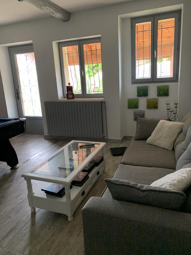 Others 5, Maison Piscine & Jacuzzi, Allier