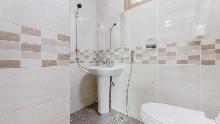 Bathroom 3, Samcheok Bongsuni-unni Pension, Donghae