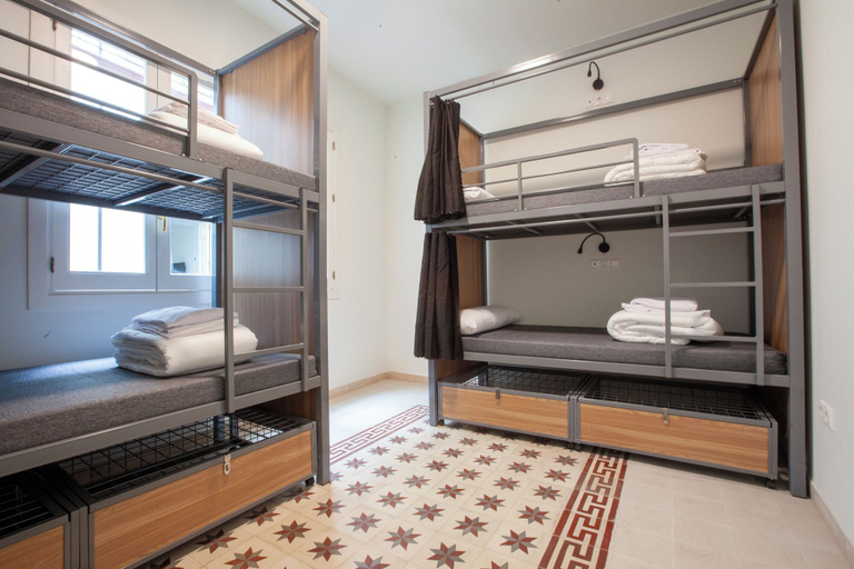 Bedroom 4, Hostel Ibarra by Bossh! Hotels, Sevilla