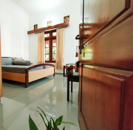 Bedroom 25