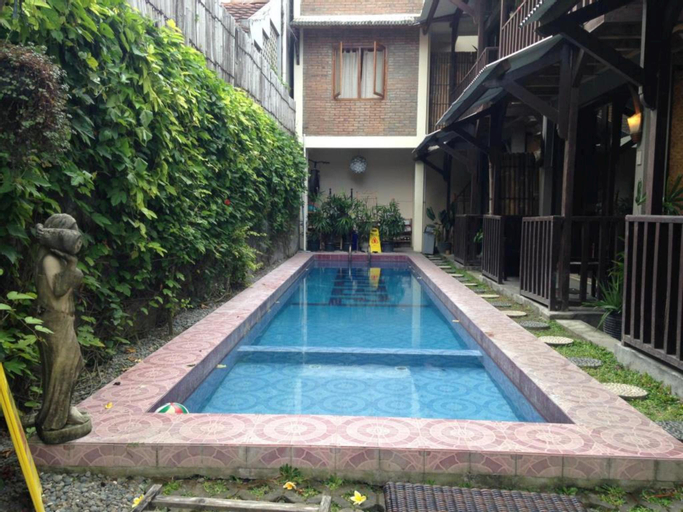 Swimming Pool 3
