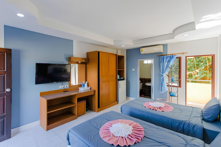 Bedroom 6