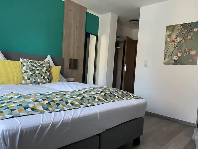 Bedroom 4, Hotel Casalino, Kleve