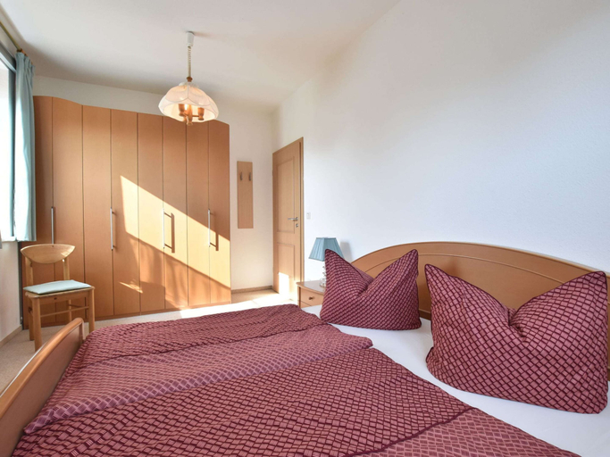 Bedroom 3, Apartment in Kuhlungsborn Near the Baltic Sea, Rostock