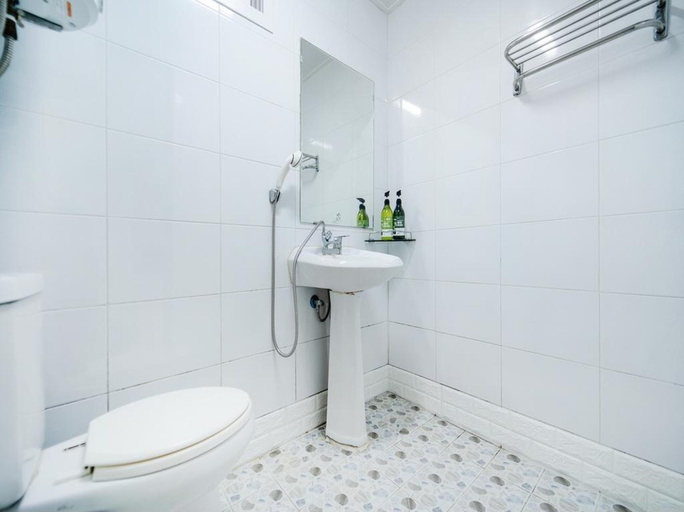 Bathroom 2, Hongcheon Daebakine Pension, Chuncheon