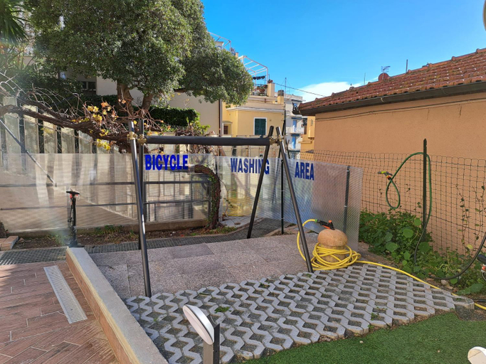Others 3, Joyful Accomodation, Savona