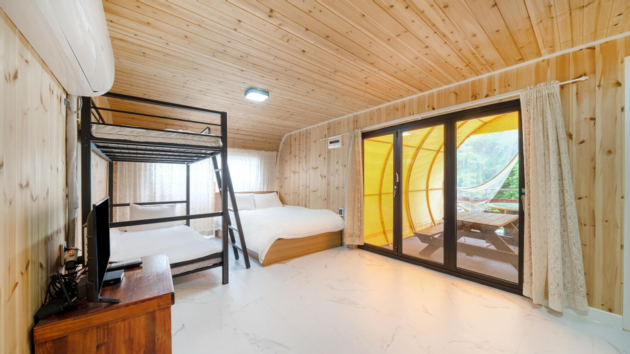 Bedroom 7