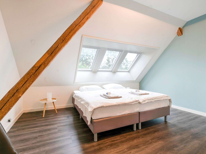 Bedroom 3, Spacious Farmhouse With Sauna, Hottub, Tytsjerksteradiel