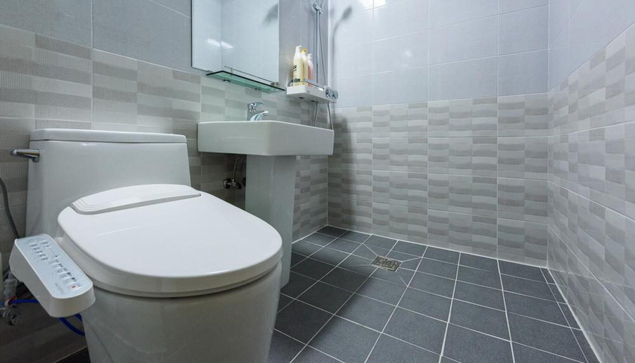 Bathroom 4, Yeosu Sora Noeul Pension, Yeosu