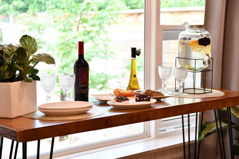 Food & Drinks, Jardin Suites Highfield, Westmorland