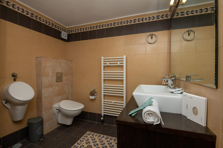 Bathroom 4, Villa Seragio - With Private Swimming Pool, Crete