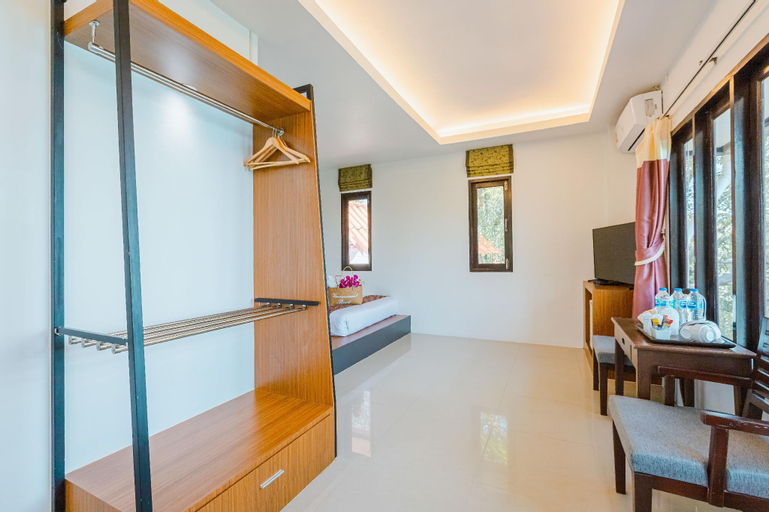 Bedroom 8