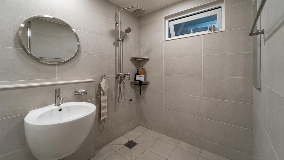 Bathroom 4, Geumsan Lalaland Caravan, Geumsan