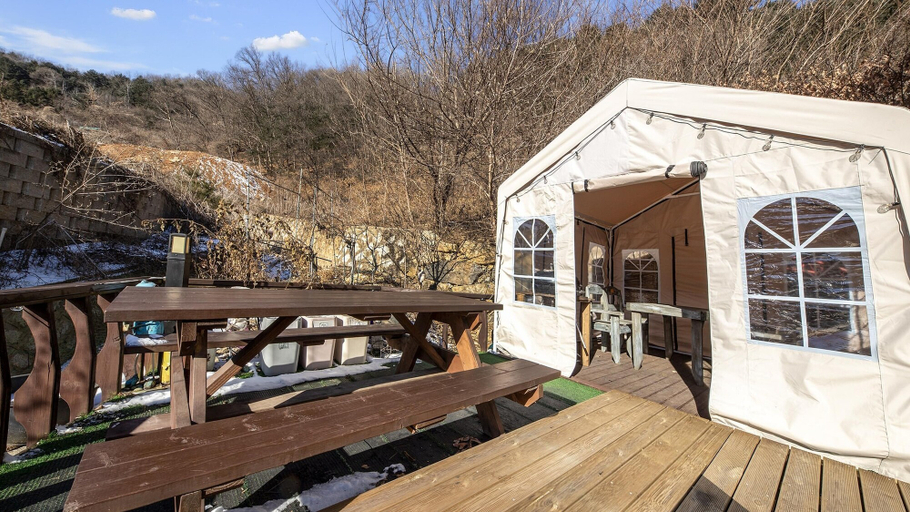 Exterior & Views 2, Gapyeong Rubino Pension, Gapyeong
