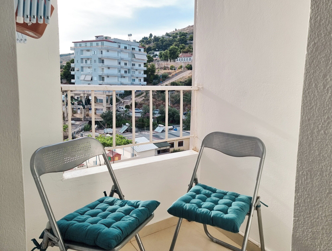 Others 5, Arte Apartments, Sarandës