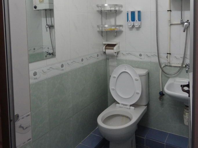 Bathroom 1