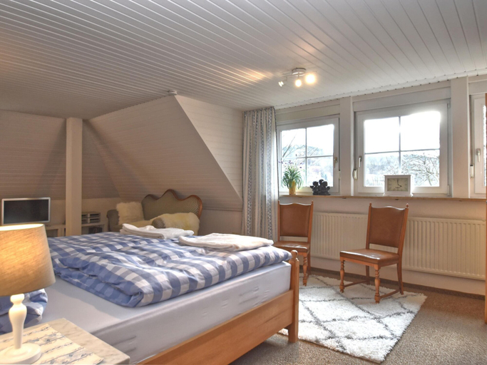 Bedroom 2, Apartment Weissenbrunn Near Coburg, Kronach
