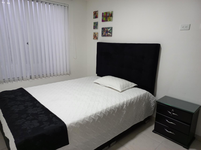 Others 2, Apartamento amoblado en la Francia, Manizales