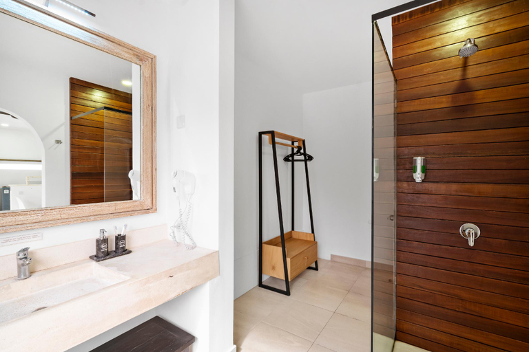 Bathroom 3, Mini Villa #3 by Hombali, Badung