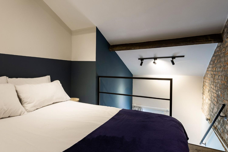 Bedroom 8