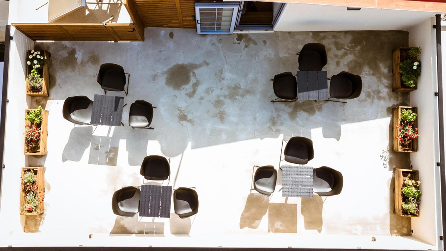 4, Emeli Suites, Crete