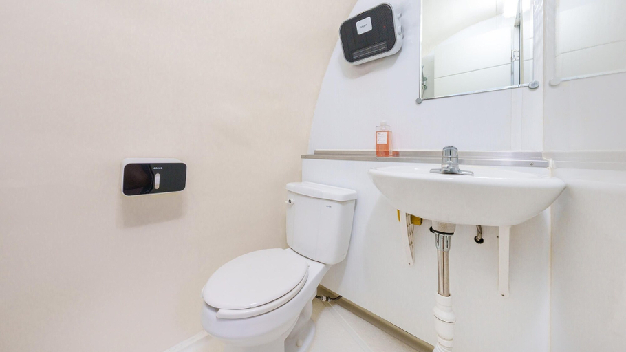 Bathroom 3, Gapyeong 516geullaemlaban, Gapyeong