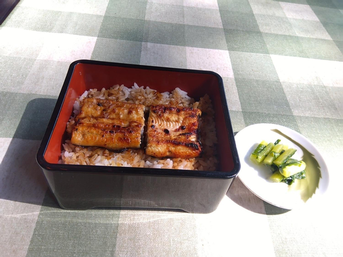 Food & Drinks 3, Sakura Sansou, Ōmachi
