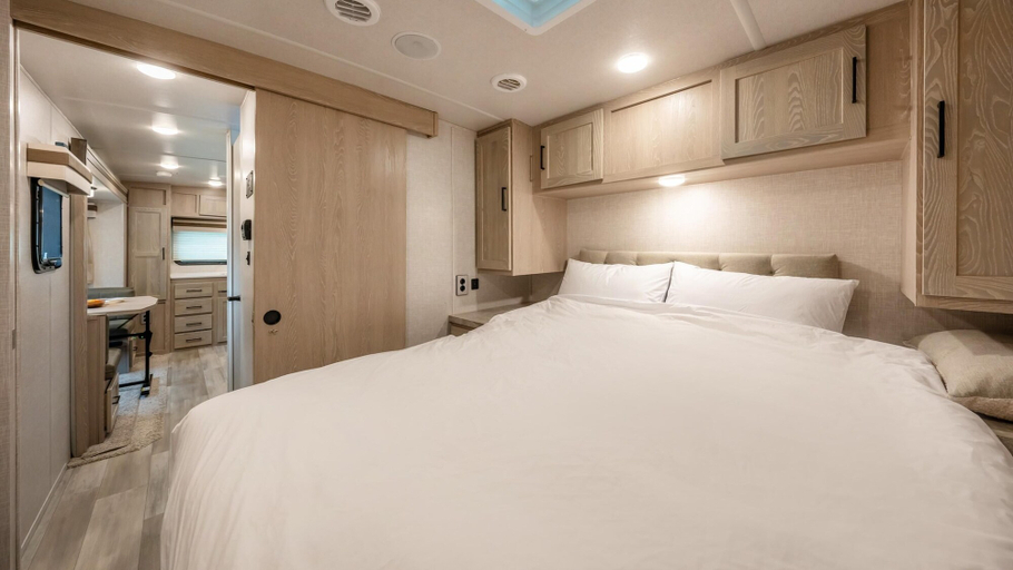 Bedroom 10