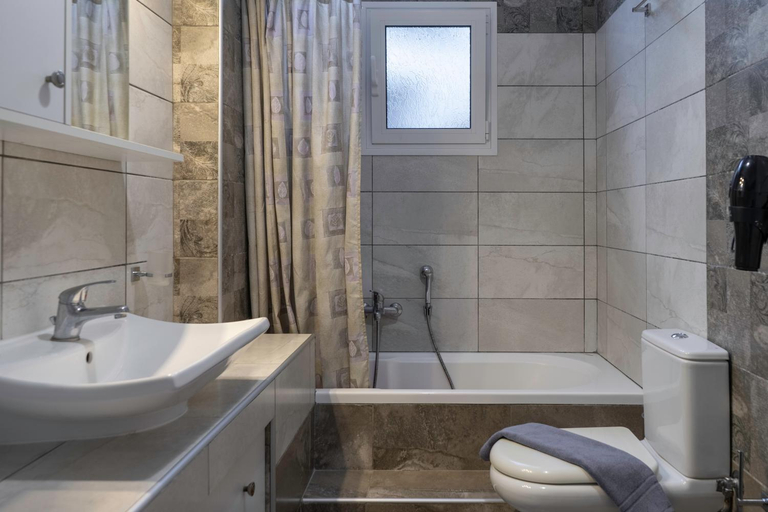 Shower 5, Eva's Apartment, Ionian Islands