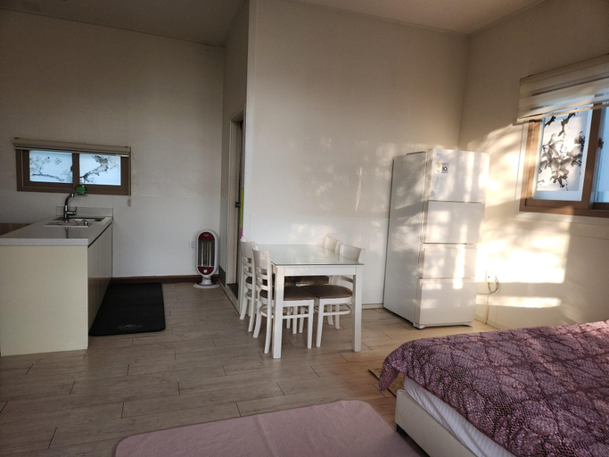 Bedroom 3, Gapyeong Yeolhodang Pension, Gapyeong
