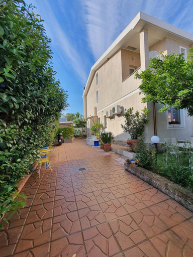 Others 5, B&B da Nuccia Villasimius, Cagliari